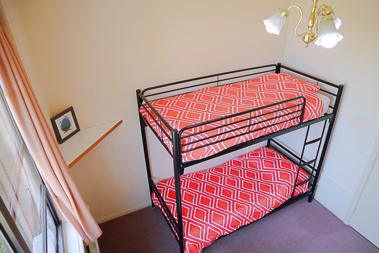 Sj Hostel Grindelwald Екстер'єр фото