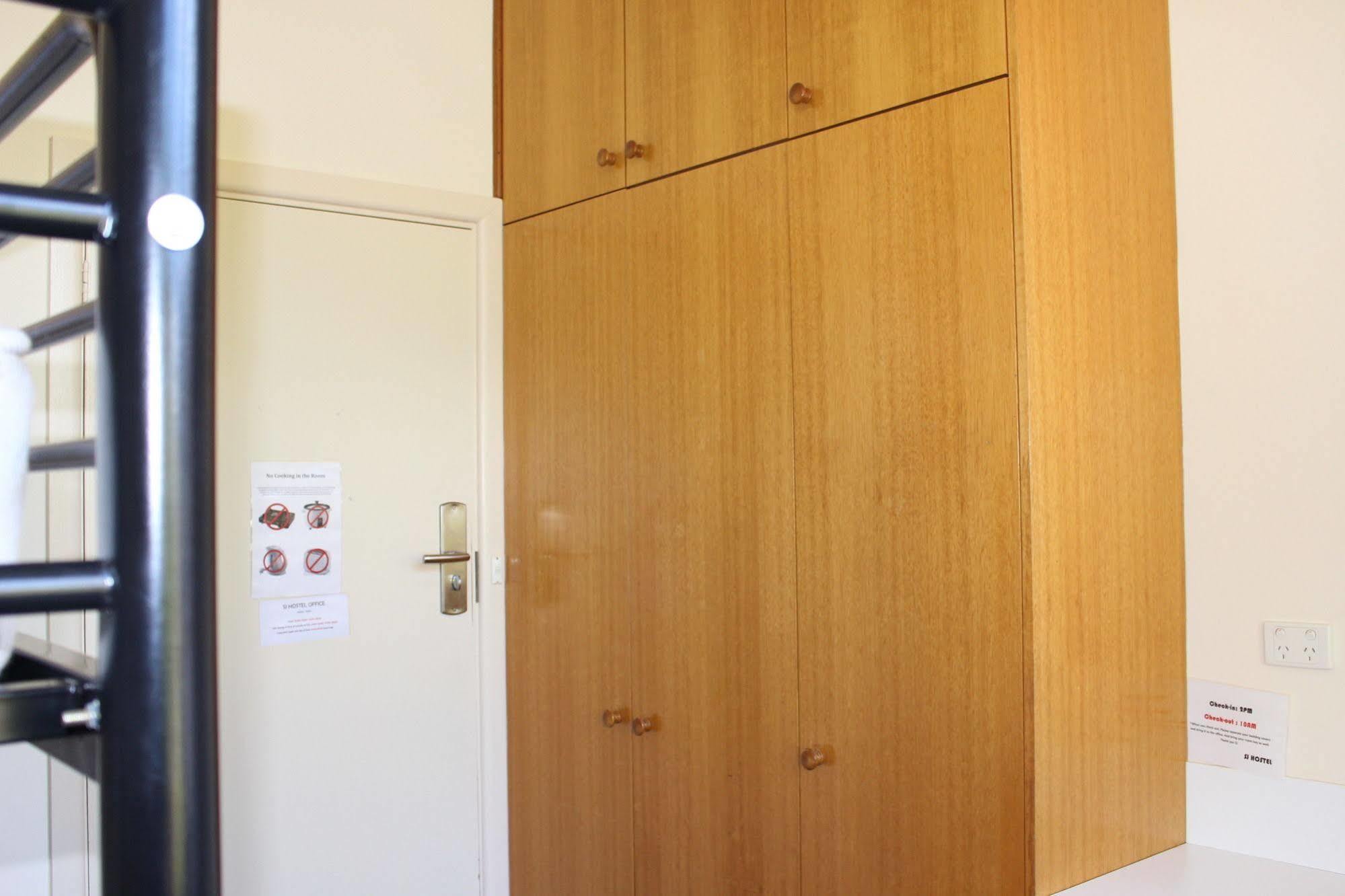 Sj Hostel Grindelwald Екстер'єр фото